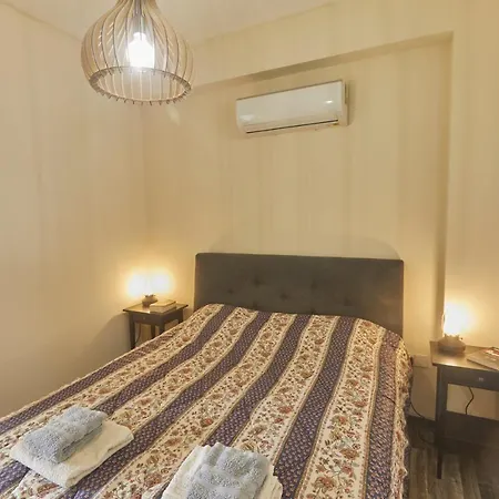 Spectacular Sea View, Private Jacuzzi & Table Pool