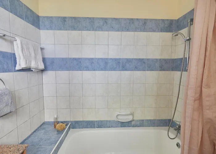 Spectacular Sea View, Private Jacuzzi & Table Pool Протарас