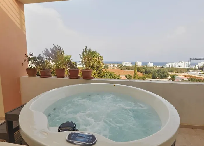 Spectacular Sea View, Private Jacuzzi & Table Pool Протарас