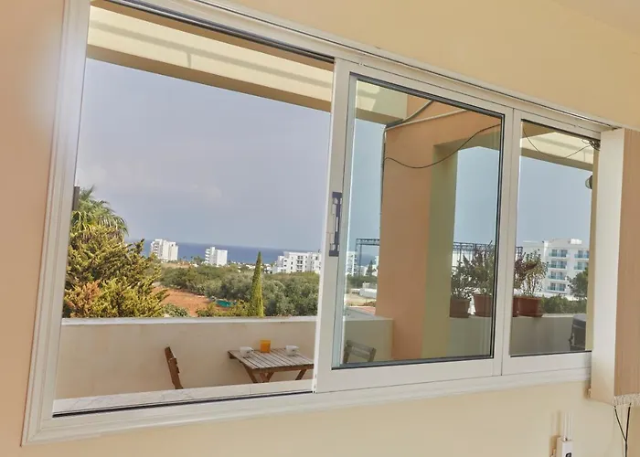 Spectacular Sea View, Private Jacuzzi & Table Pool * Protaras