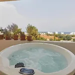 Spectacular Sea View, Private Jacuzzi & Table Pool Protarász