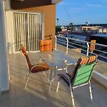 Spectacular Sea View, Private Jacuzzi & Table Pool Apartman