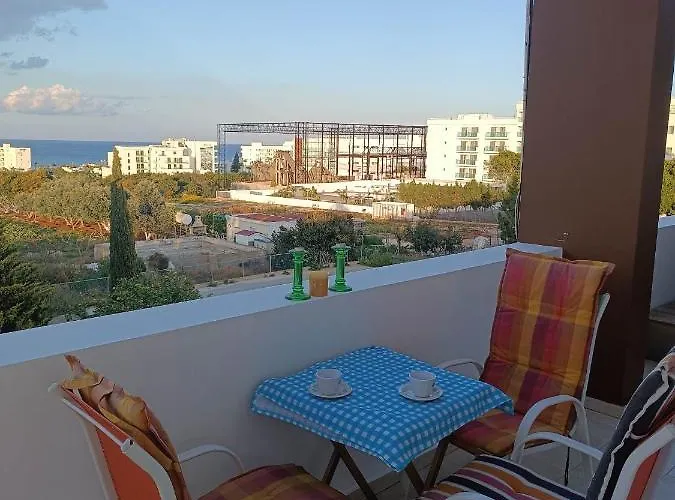 Spectacular Sea View, Private Jacuzzi & Table Pool Διαμέρισμα *