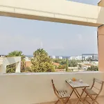 Spectacular Sea View, Private Jacuzzi & Table Pool